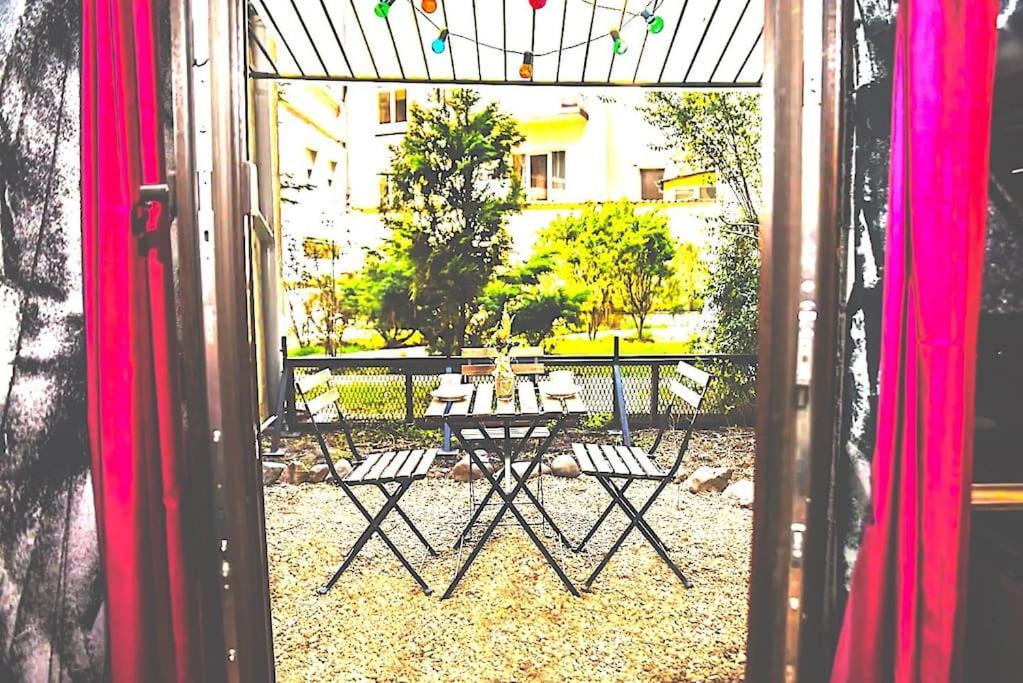 King Lux Apartment - Top Location - Massage - Garden! Sofya Dış mekan fotoğraf